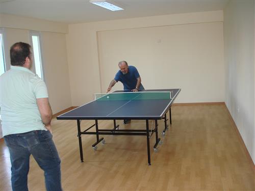 Masa Tenisi Salonu