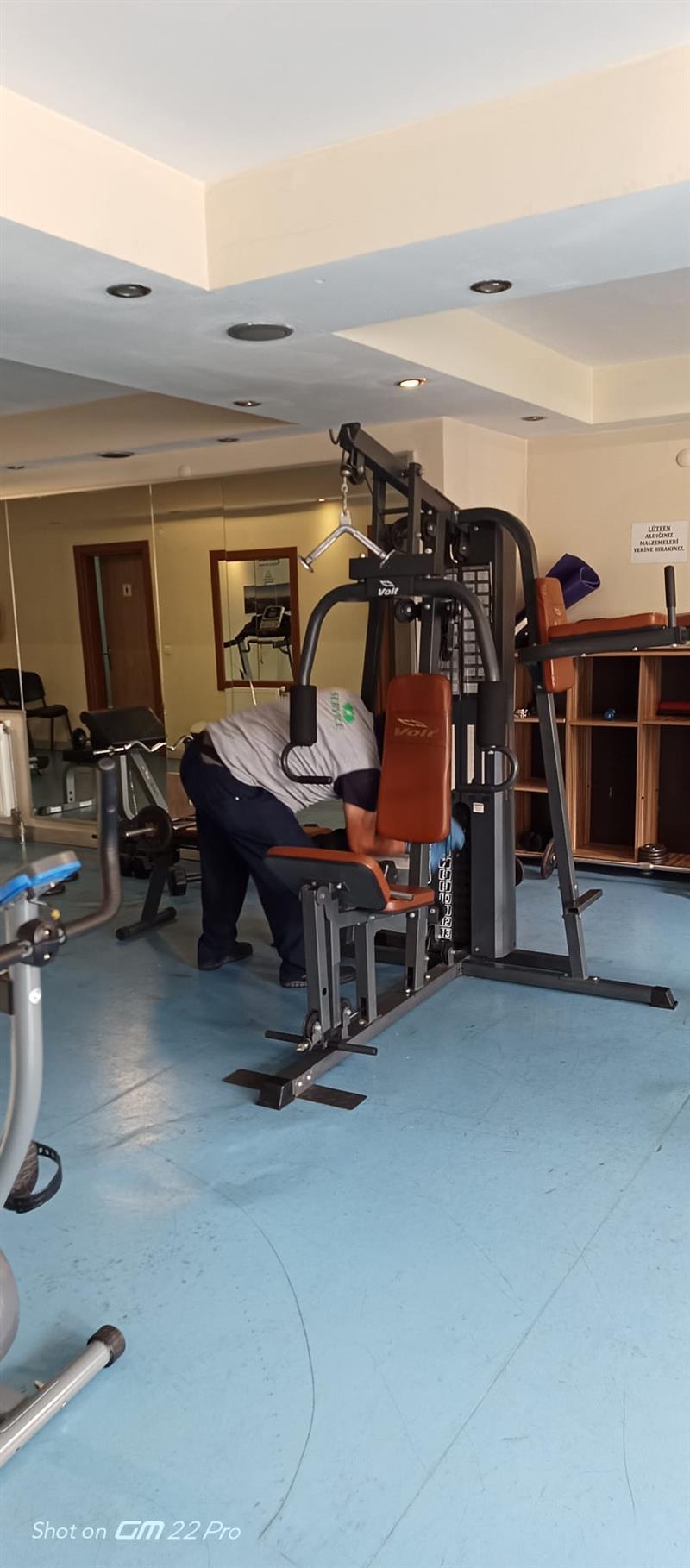 Sitemizin Ortak Alanlar�n� Temizliyor Ve Dezenfekte Ediyoruz..Y�netim