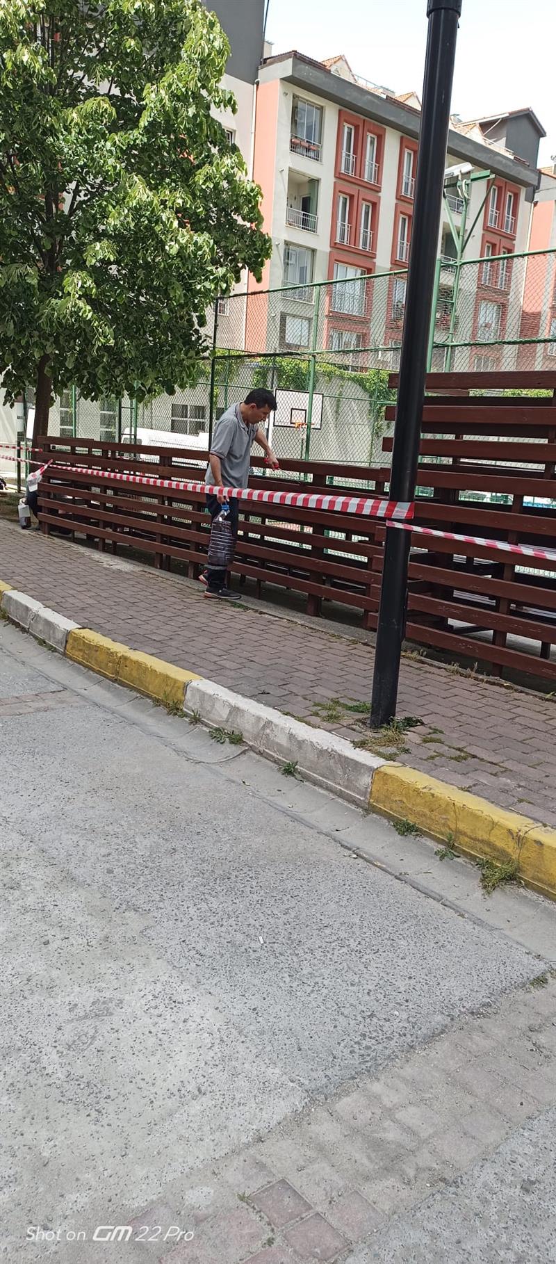 Sitemizdeki Demirba�lar�n Boyalar�n� Yeniliyoruz.