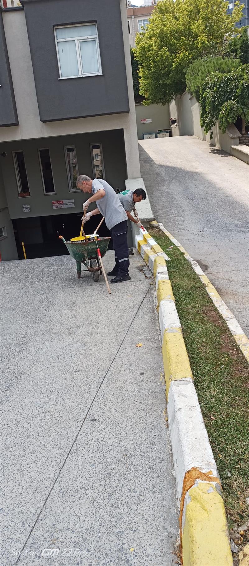 Sitemizin Bord�r Ve Yol �izgilerini Boyuyoruz.