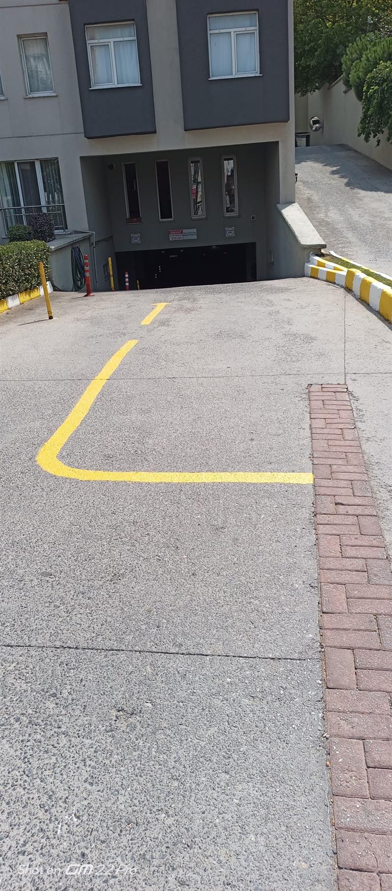 Sitemizin Bord�r Ve Yol �izgilerini Boyuyoruz.