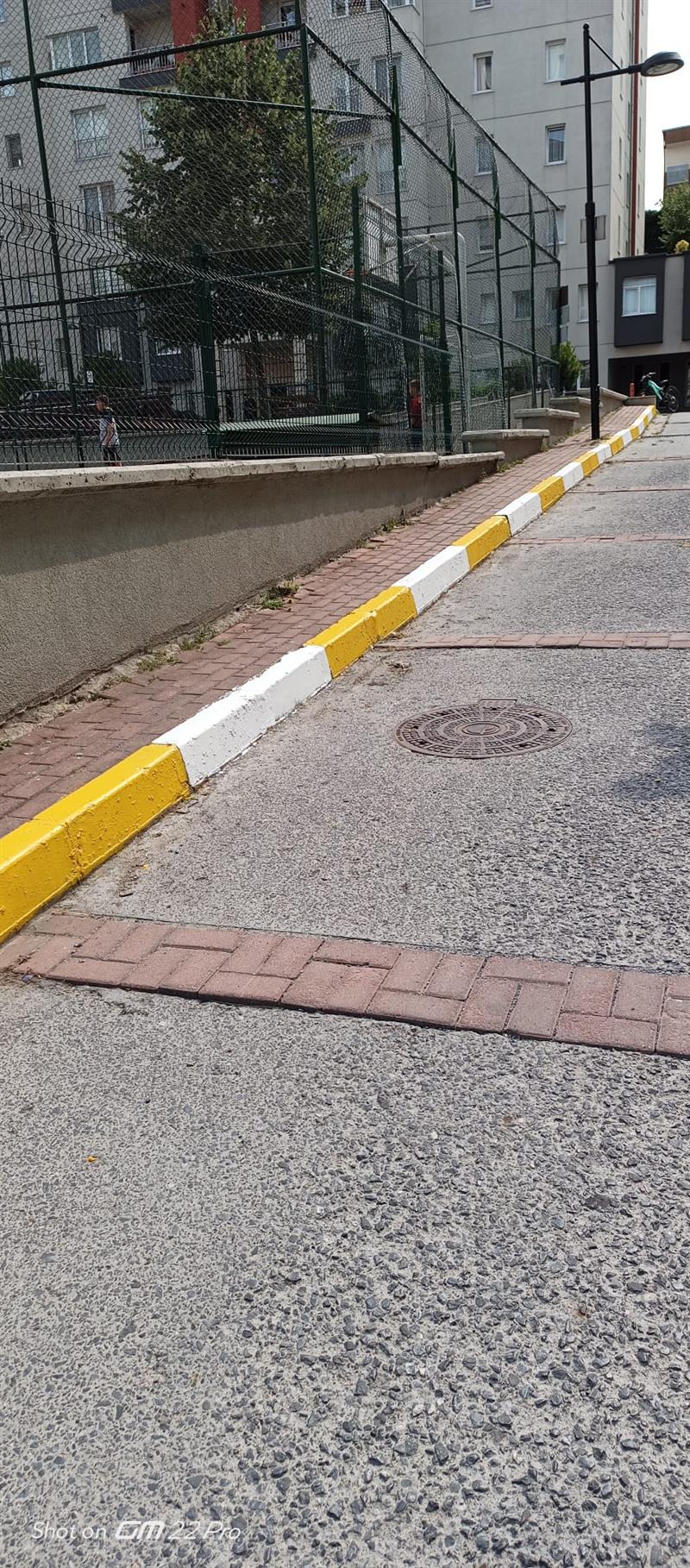 Sitemizin Bord�r Ve Yol �izgilerini Boyuyoruz.